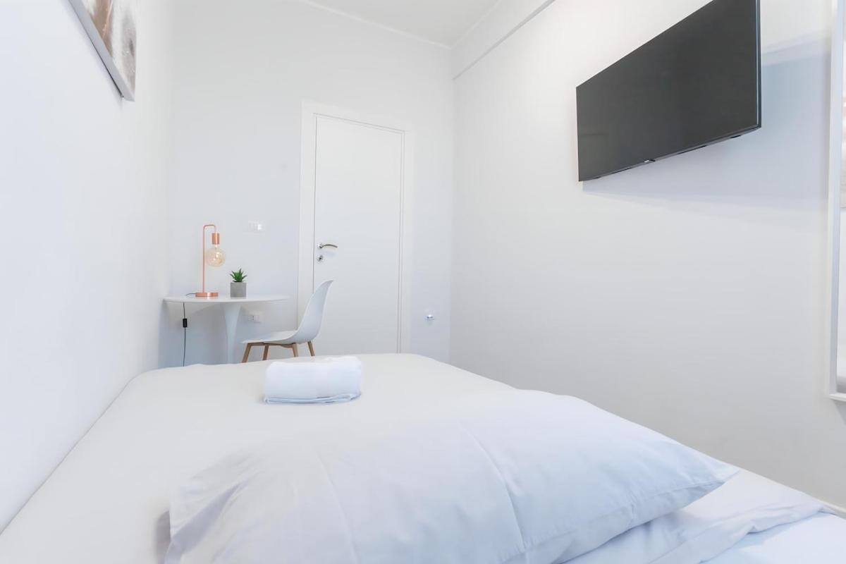 10 Min From Termini Sisters Cozy * Roma