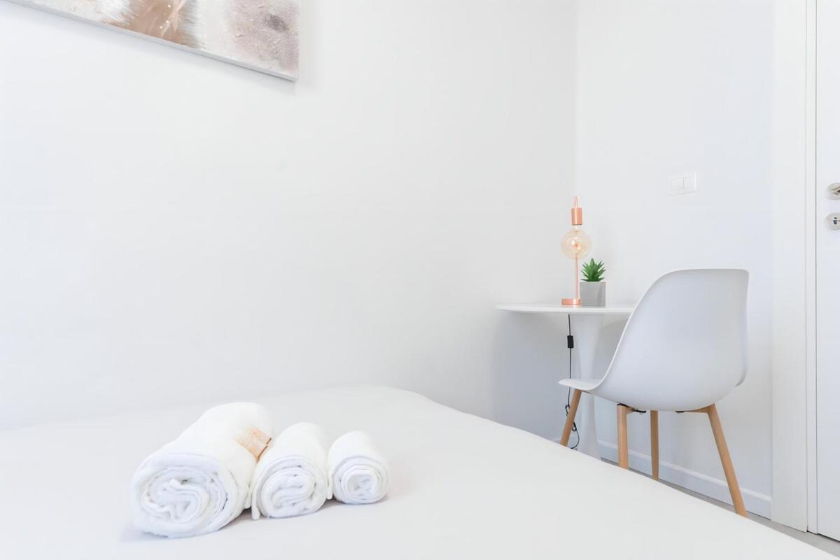 10 Min From Termini Sisters Cozy Apartamento