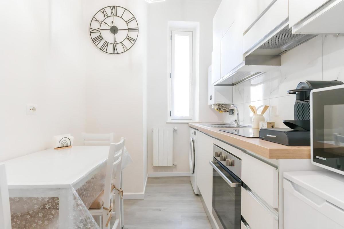 Apartamento 10 Min From Termini Sisters Cozy